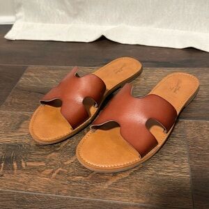 TARGET | Jenny Sandals | Size 8 | Limited Wears
